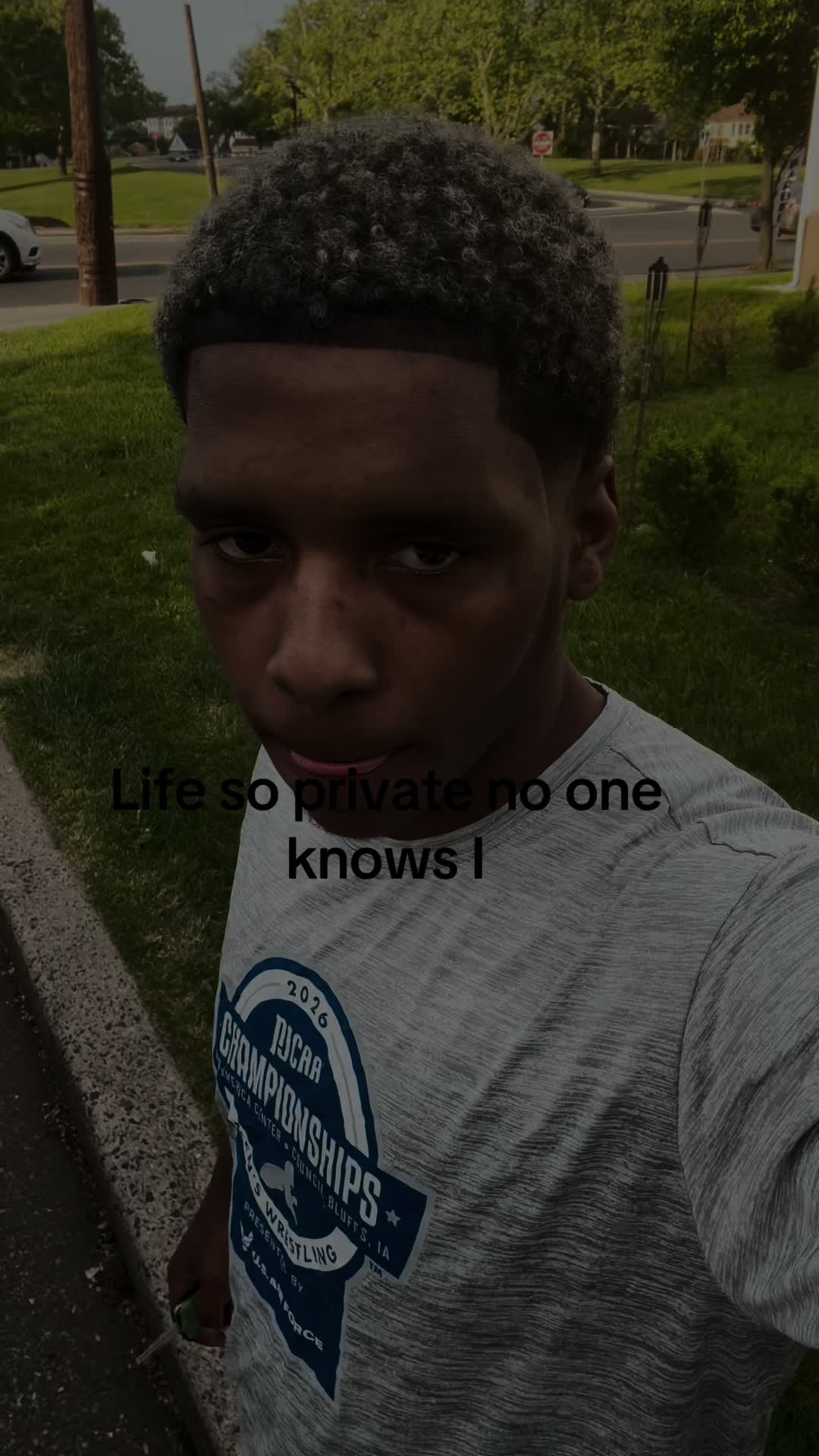 @️