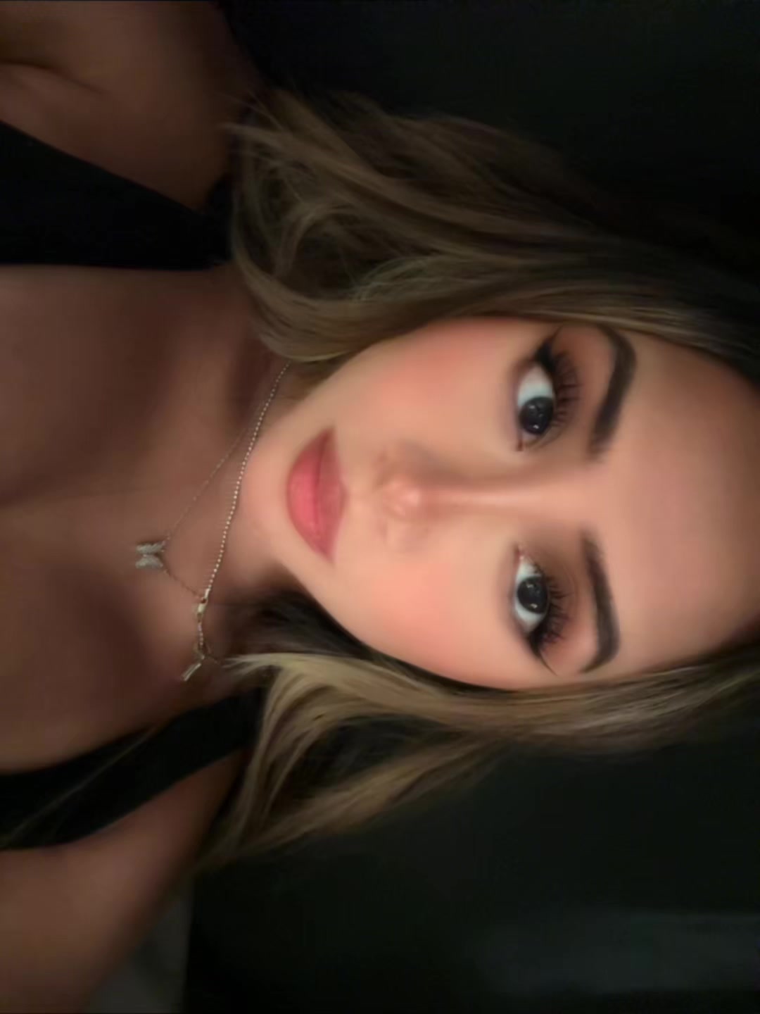 @valeriemeza
