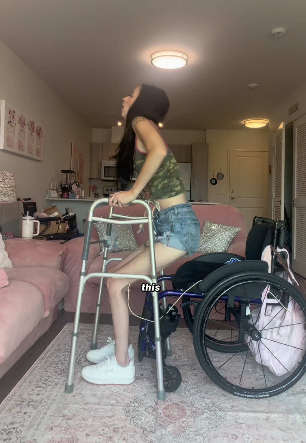 @bella