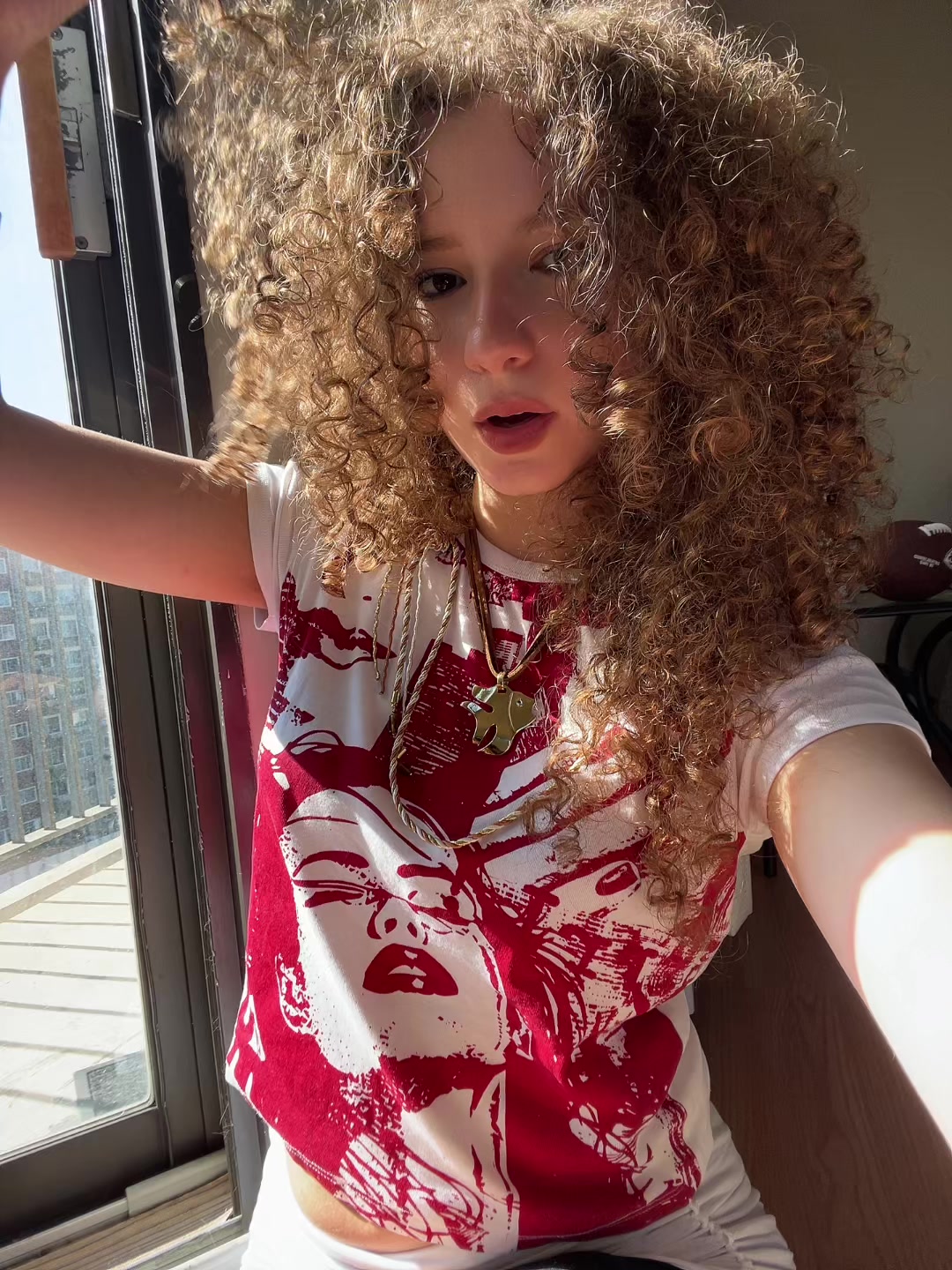 @𝓜aria 𝓔duarda ᥫ᭡☆
