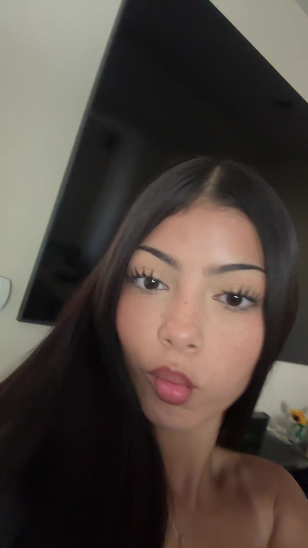@♕