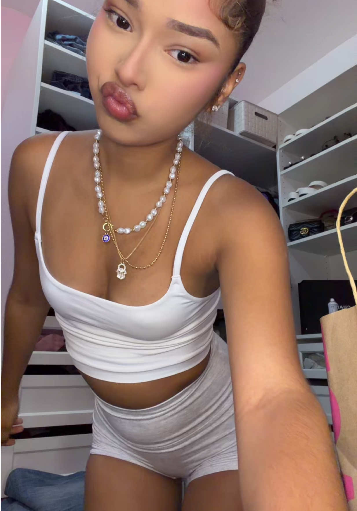 @Pyt_mailyn