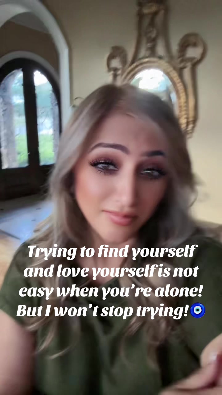 @pinkkyzohra
