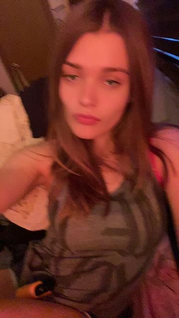 @Faye 🦇