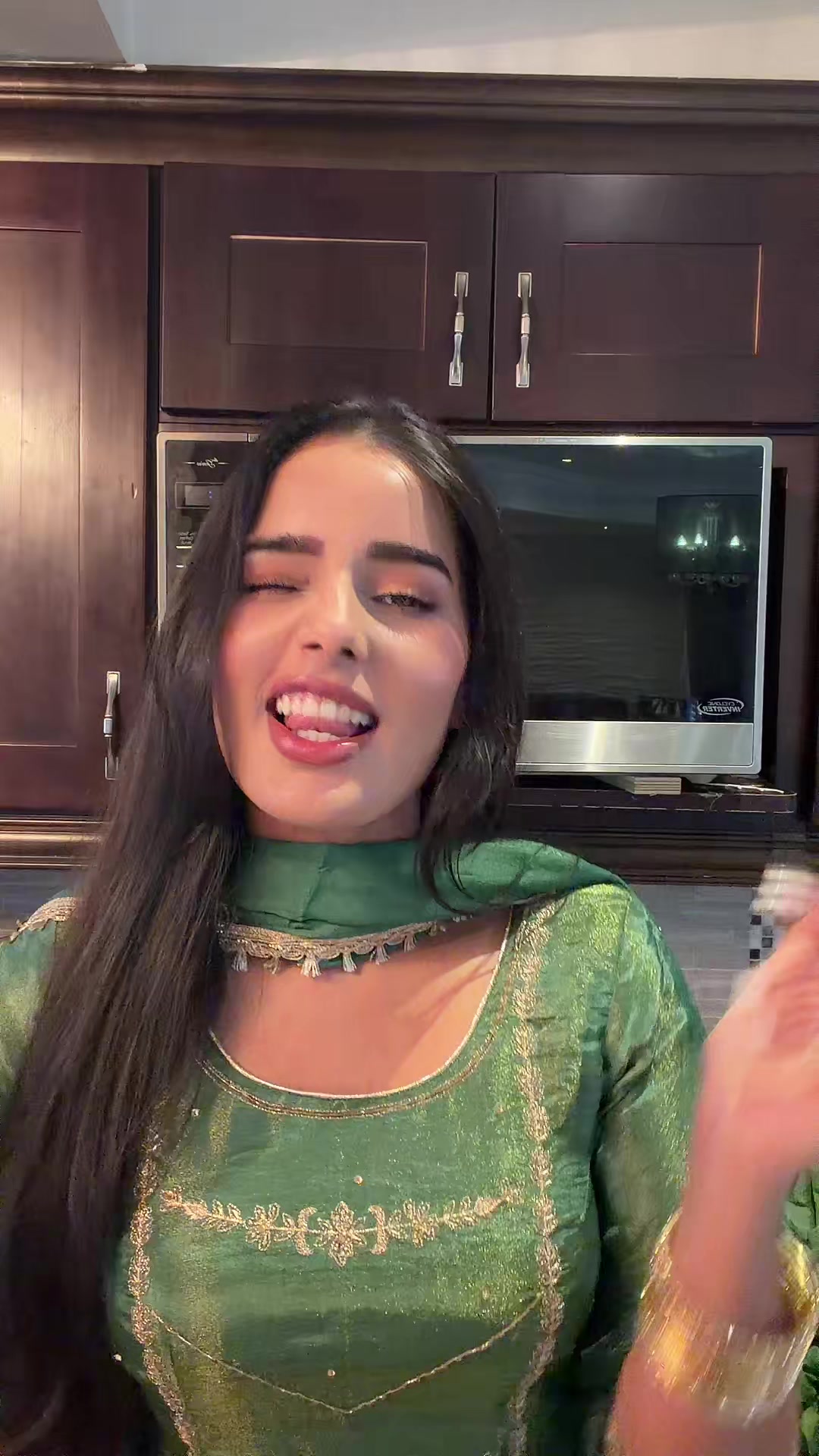 @Anna