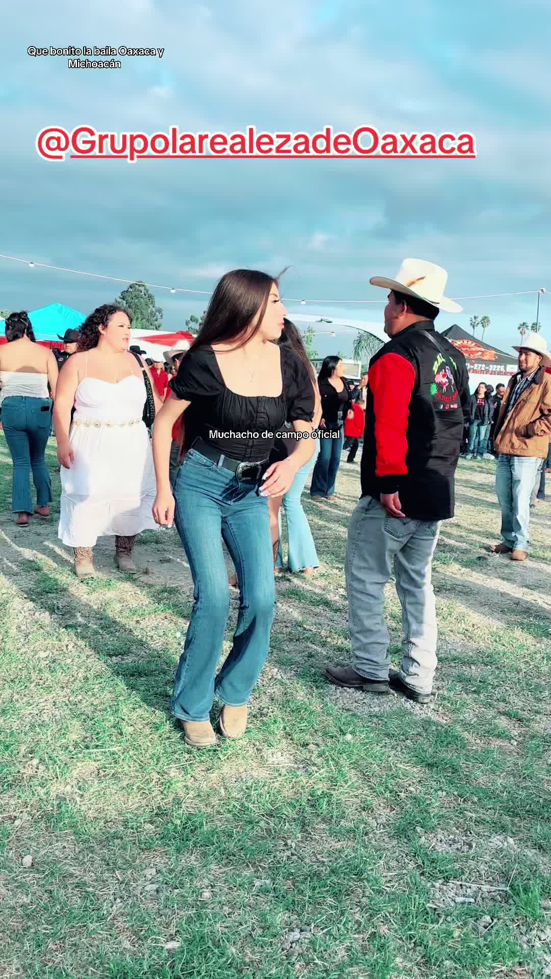 @Muchacho de campo oficial