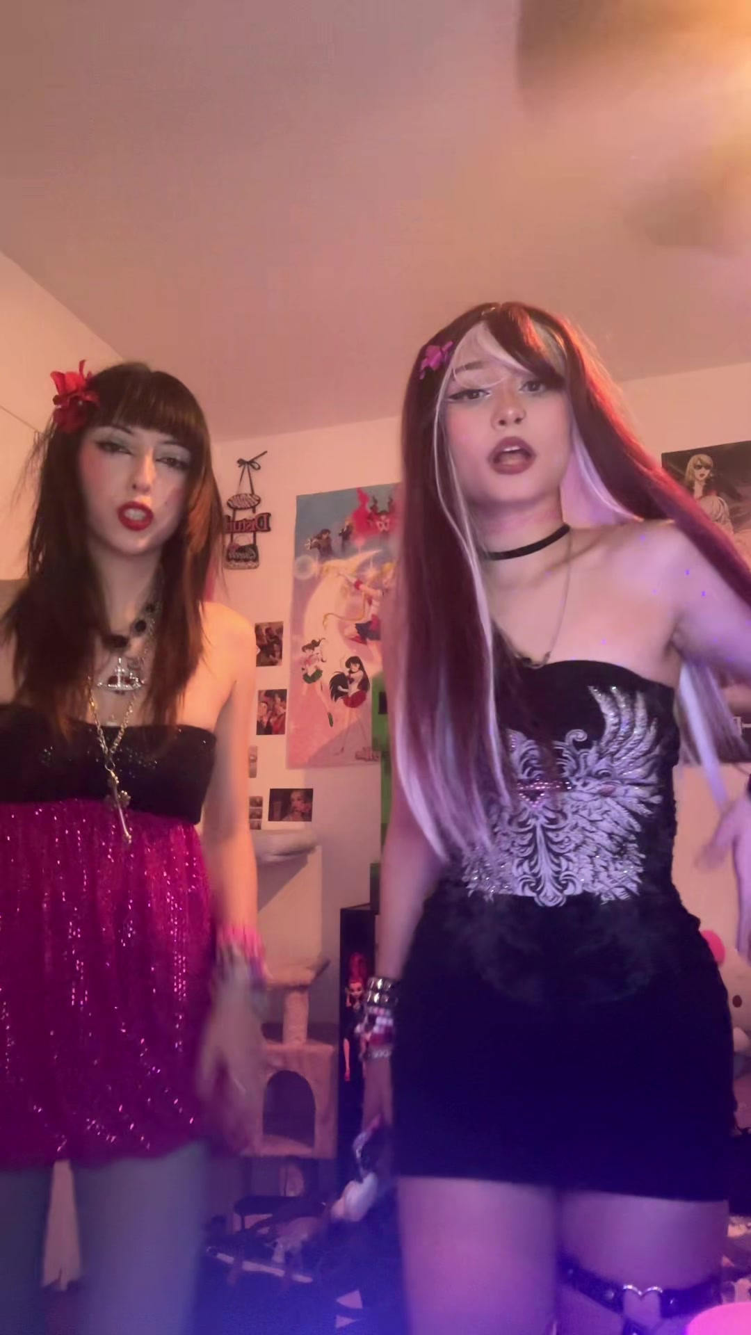 @arianaschilling