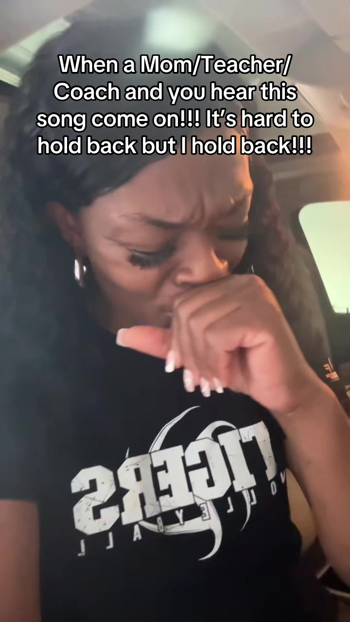 @TheRealNellyNell