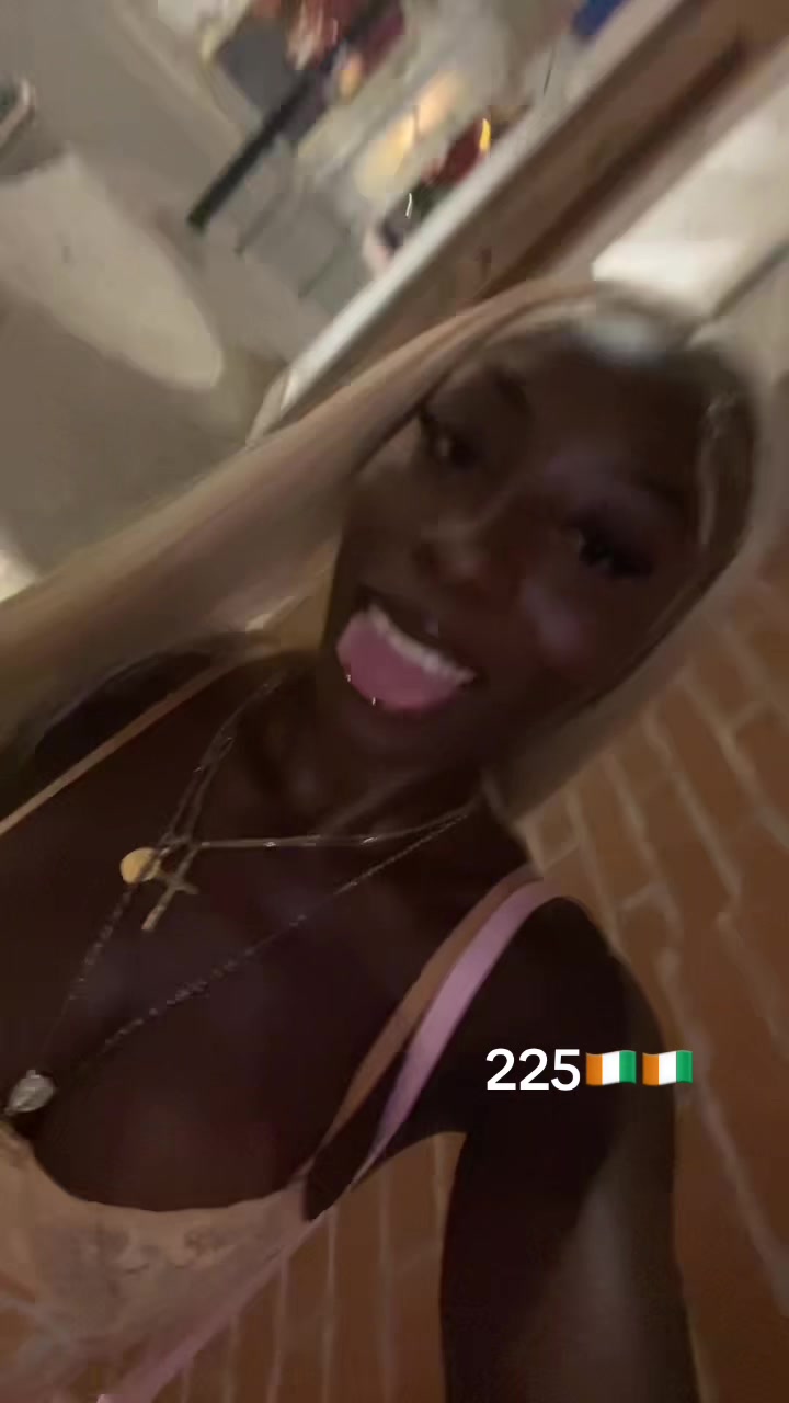 @Lady