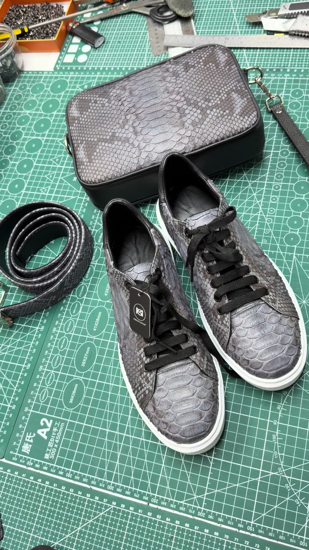 @GM Premium Leather