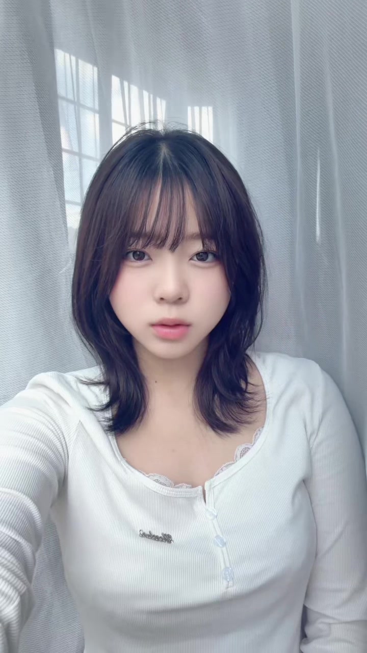 @月城 ひな