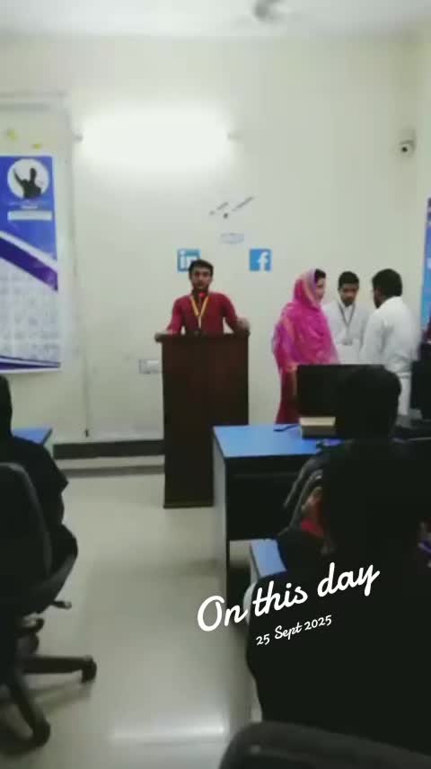 @عامر ریاض