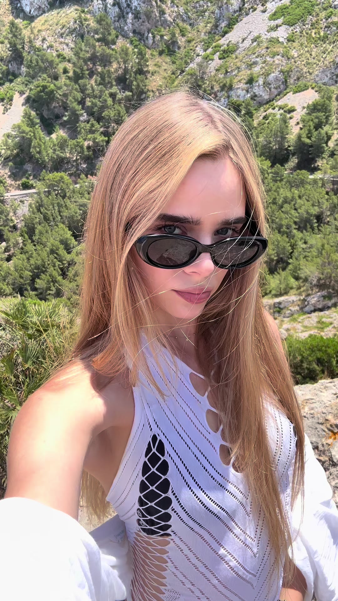 @glo0mz