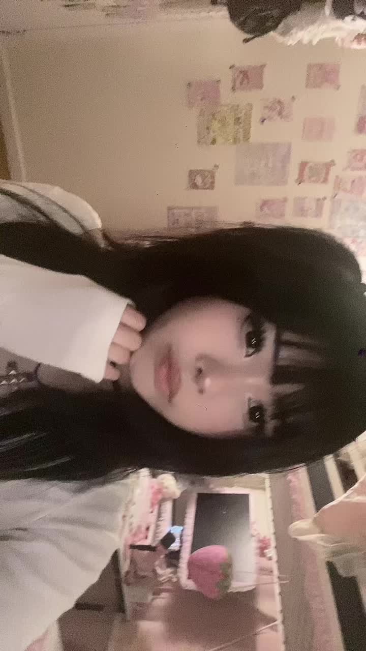 @shy ᢉ𐭩