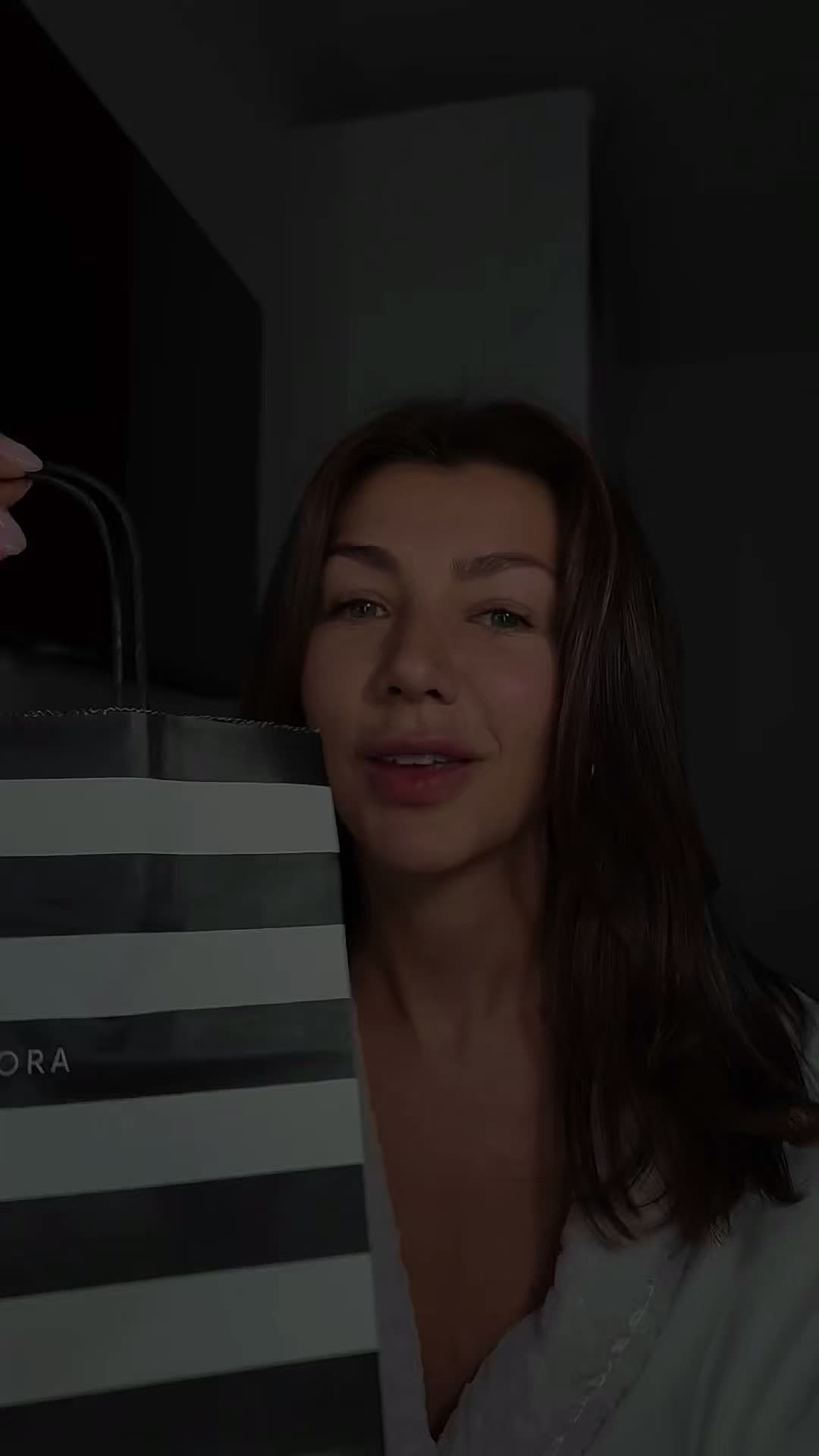 @Cata Freer|Fashion&Beauty|NYC