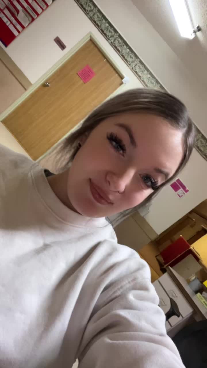 @ella.kellams