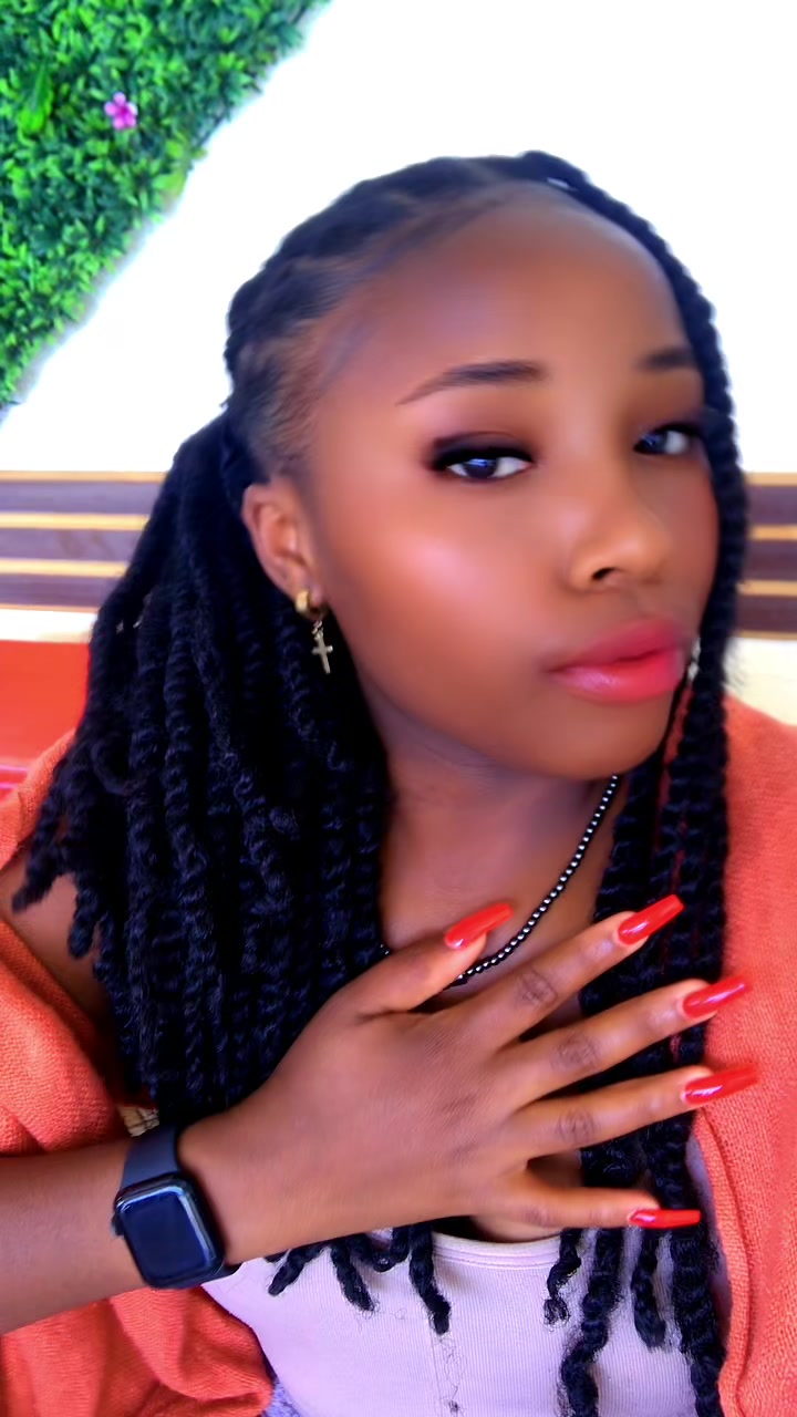 @sharonmwangi111