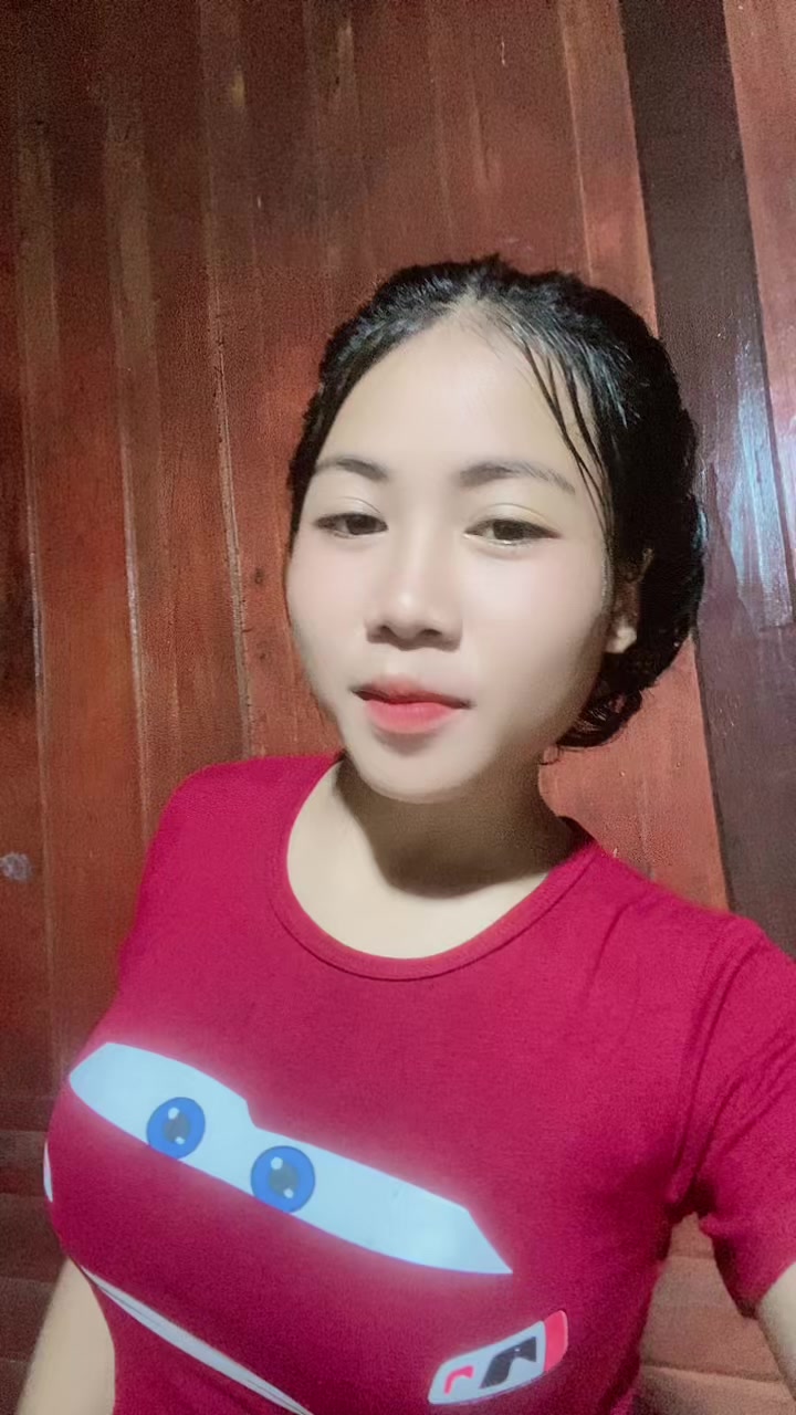@ເດັກລາວ ສາວບ້ານປົ່ງ