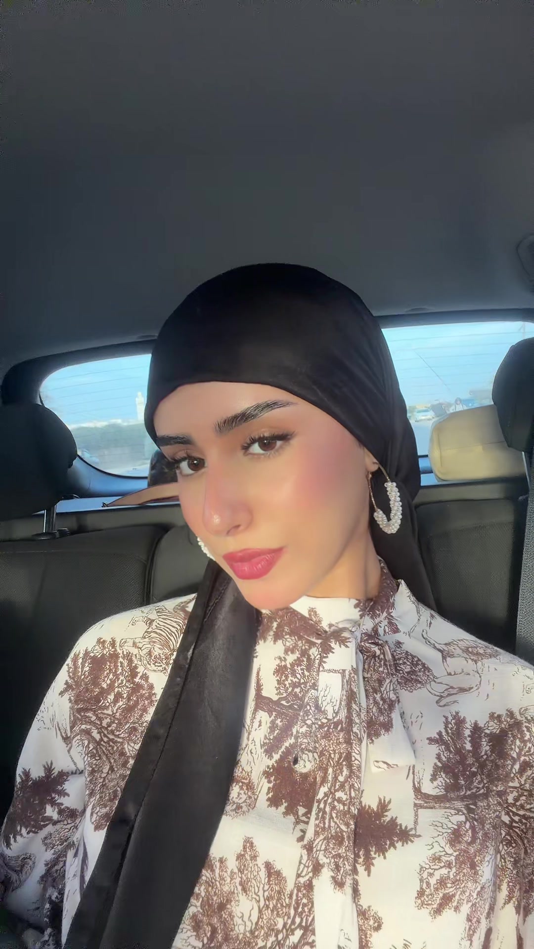 @ikram_Ma
