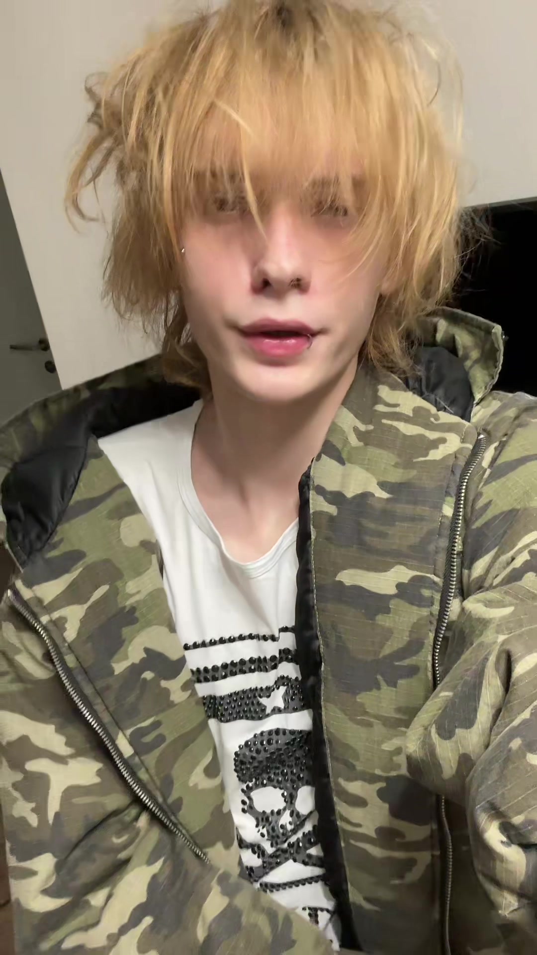 @тёма лайт