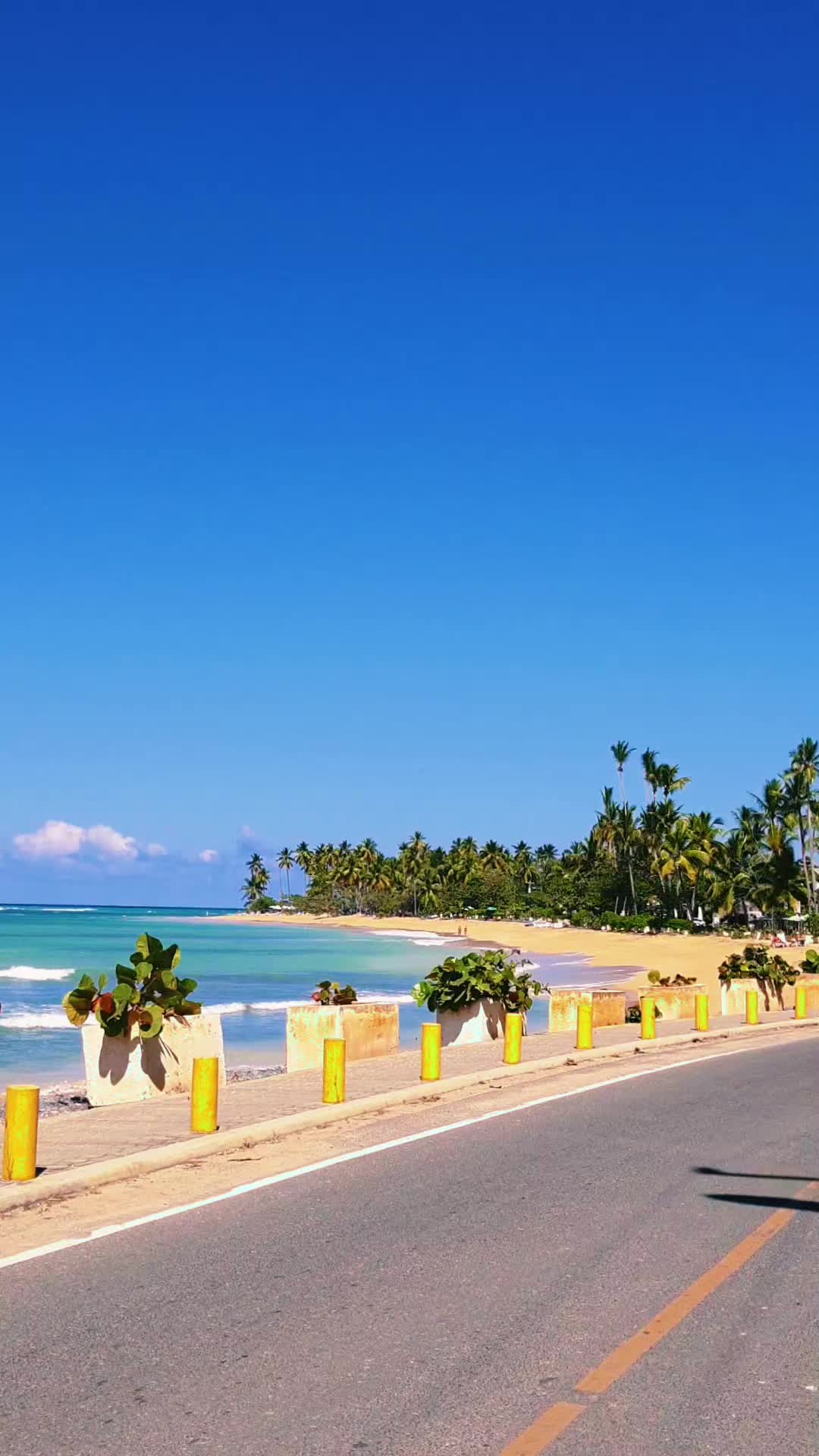 @Conny travelt 🌍✈️🌴🌞👣👌