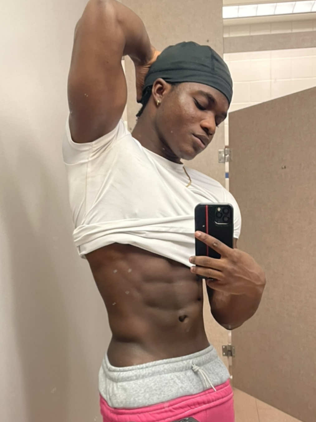 @victorsainte