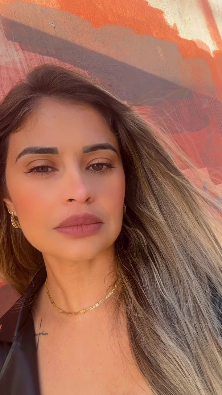 @Mábila Caroline