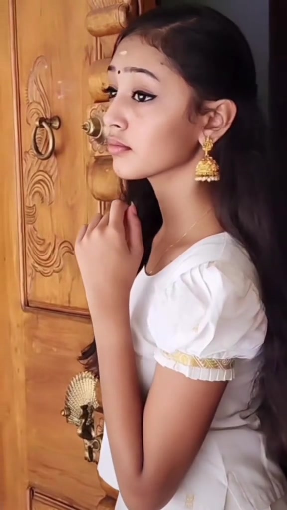 @𝐦𝐚𝐧𝐢𝐬𝐡𝐚_𝐨𝐟𝐟𝐥🍃💃