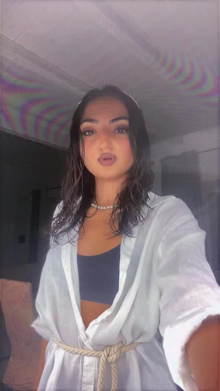 @rebbyclosees