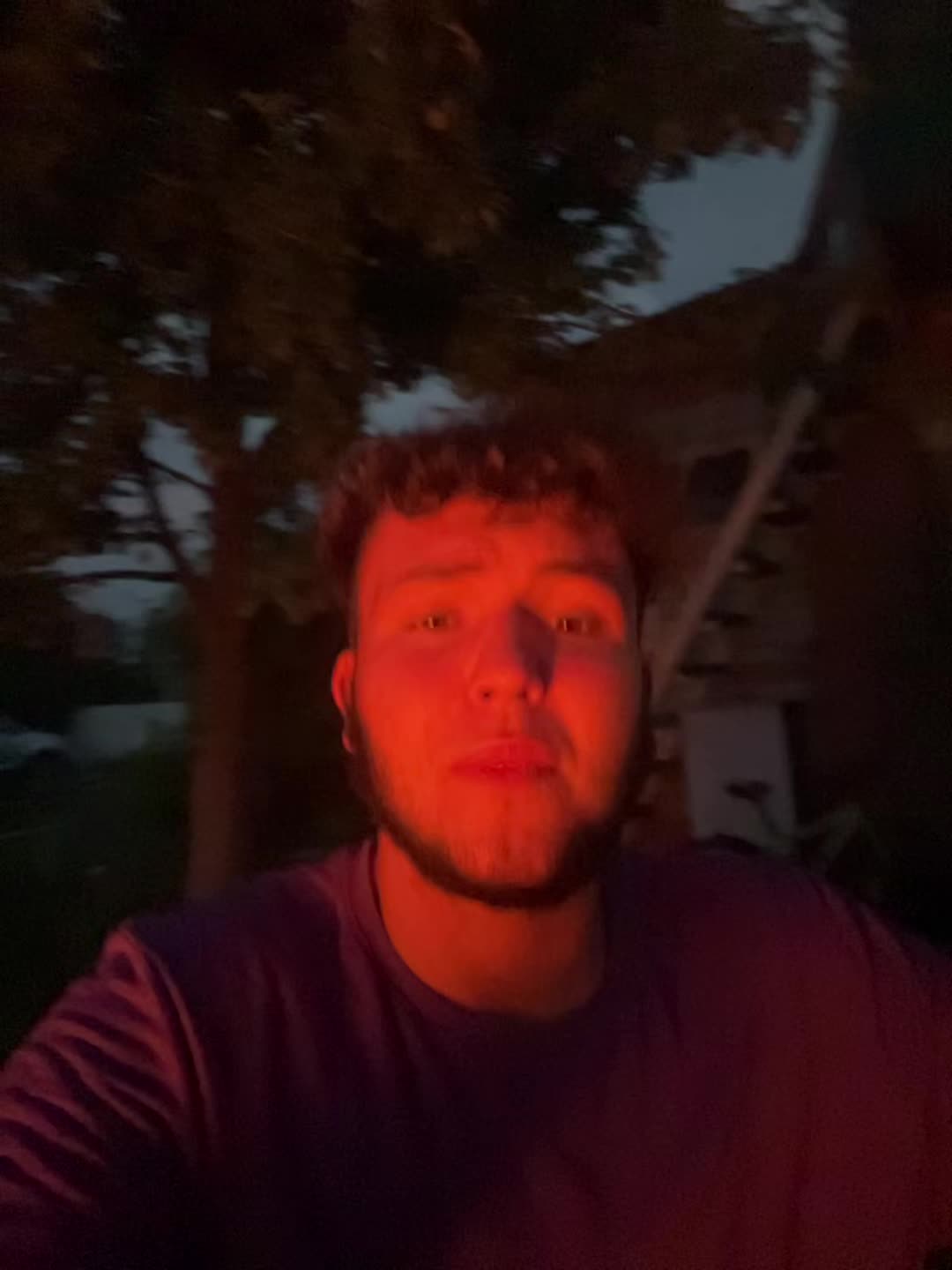 @aabuzzzz