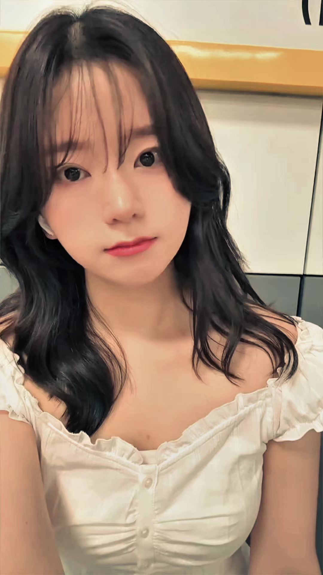 @DionLipz