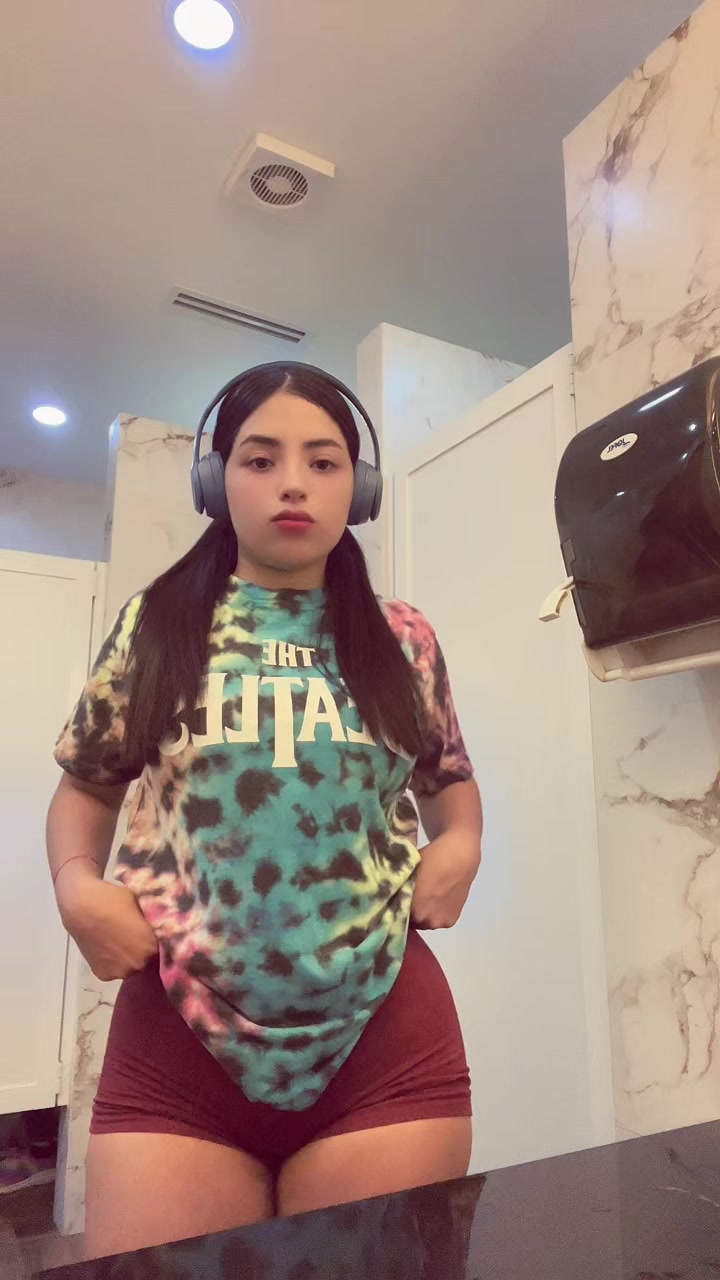 @sofi_quintanillaoff