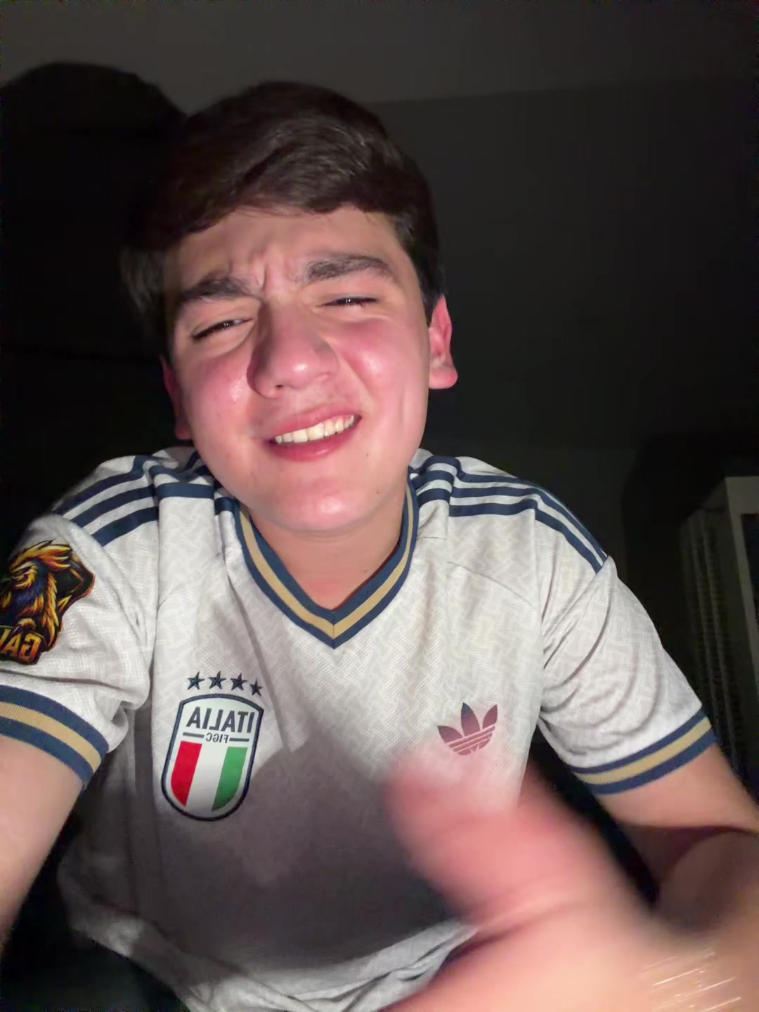 @Elpilotito