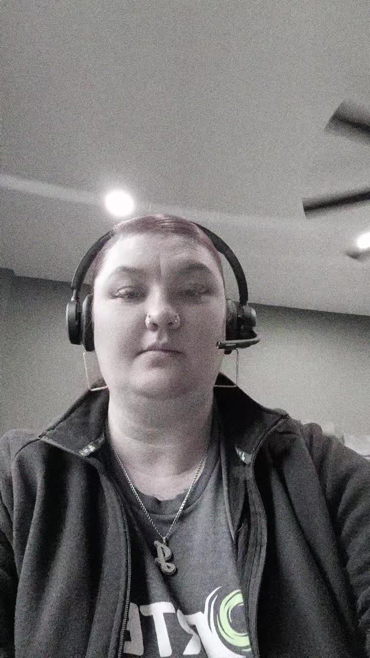 @TeeTee88