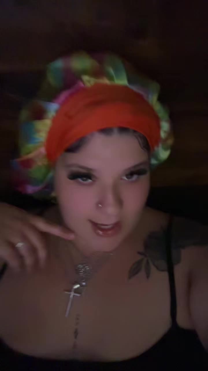 @DAVRIANA K🩷