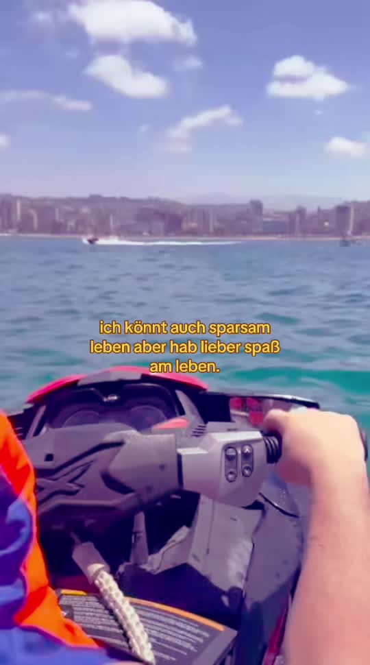 @Ali🏄♂️