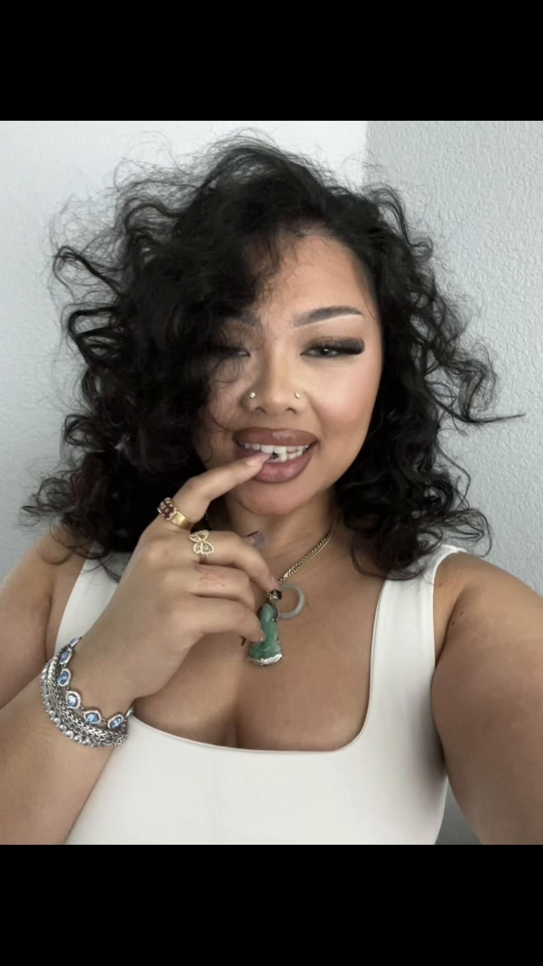 @henny.
