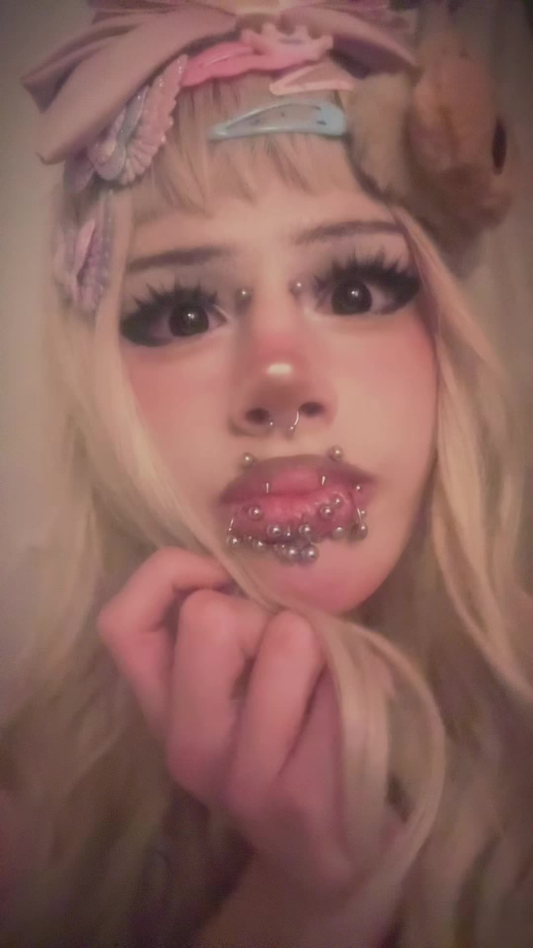 @kissym0lly
