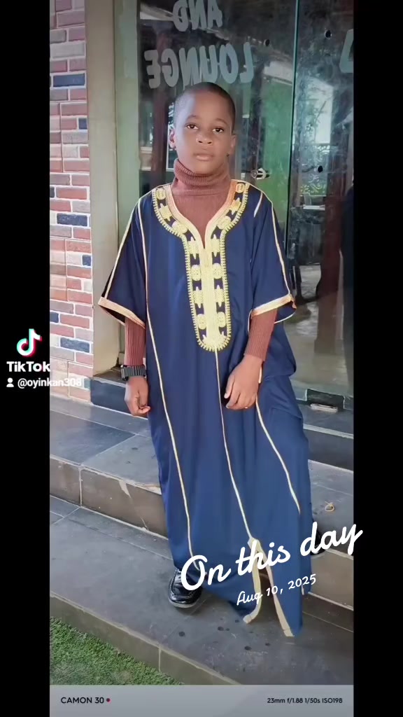 @Tayo Risqut oyinkansola