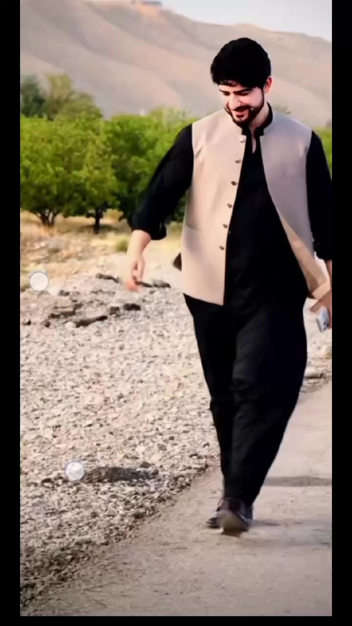 @ملک آدم حان