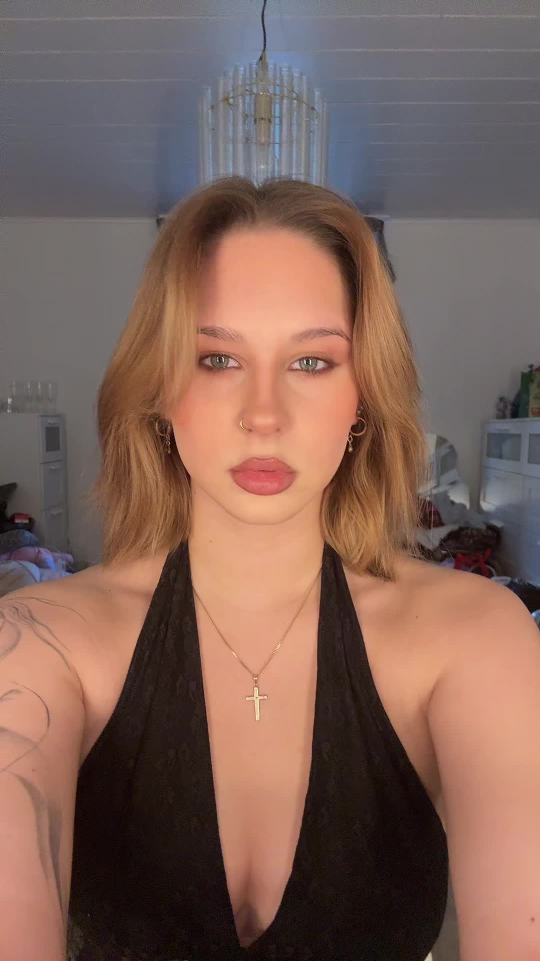 @Emi