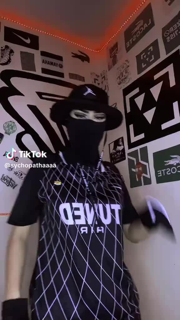 @dandenii