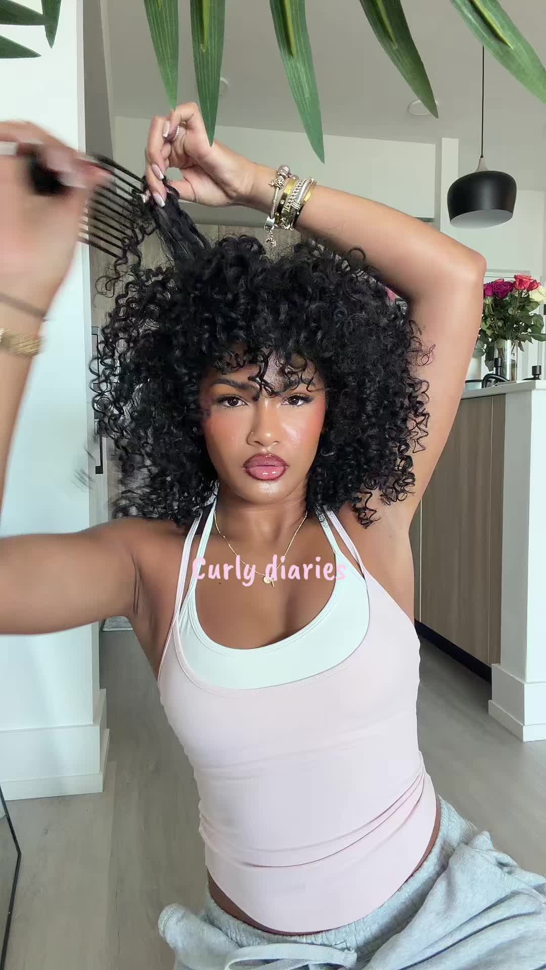 @KIRA SIERRA