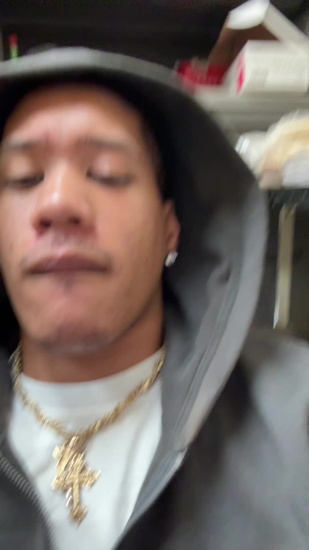 @e