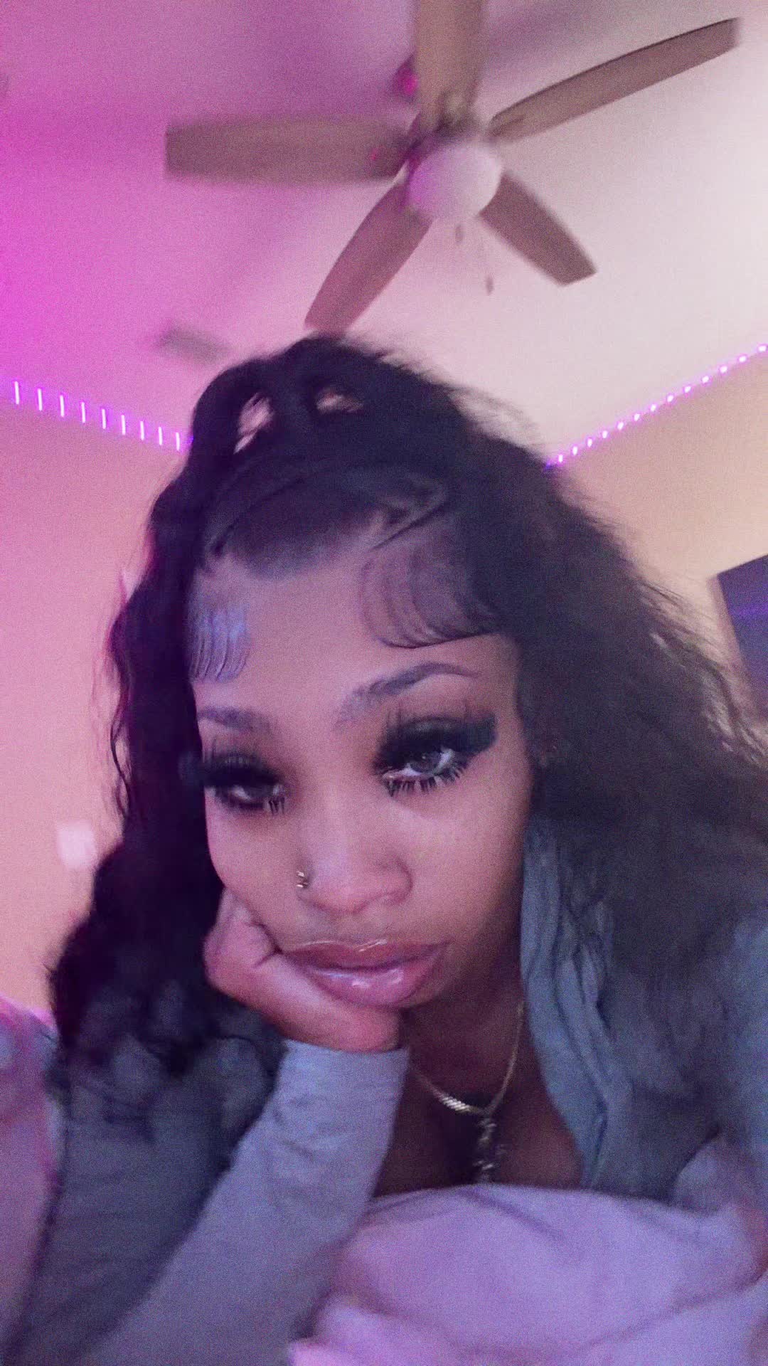 @ONLY1CHINA K. 👅