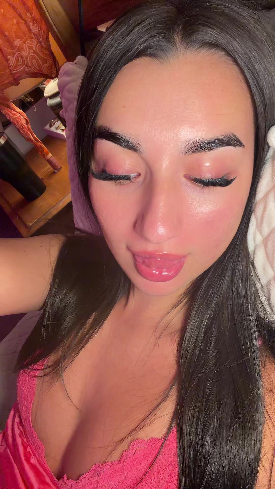 @taylorxviolet