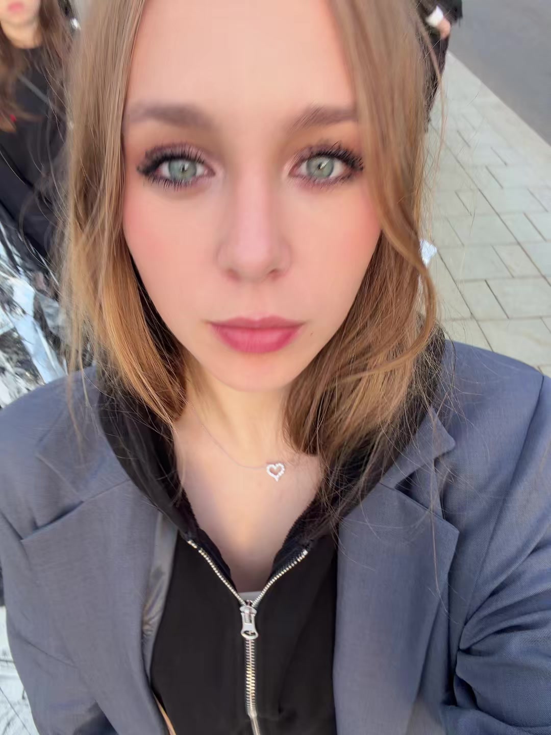 @arinkk