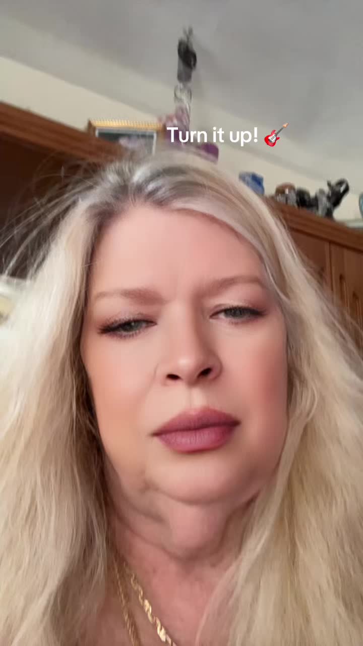 @Daydreaming With Debbie