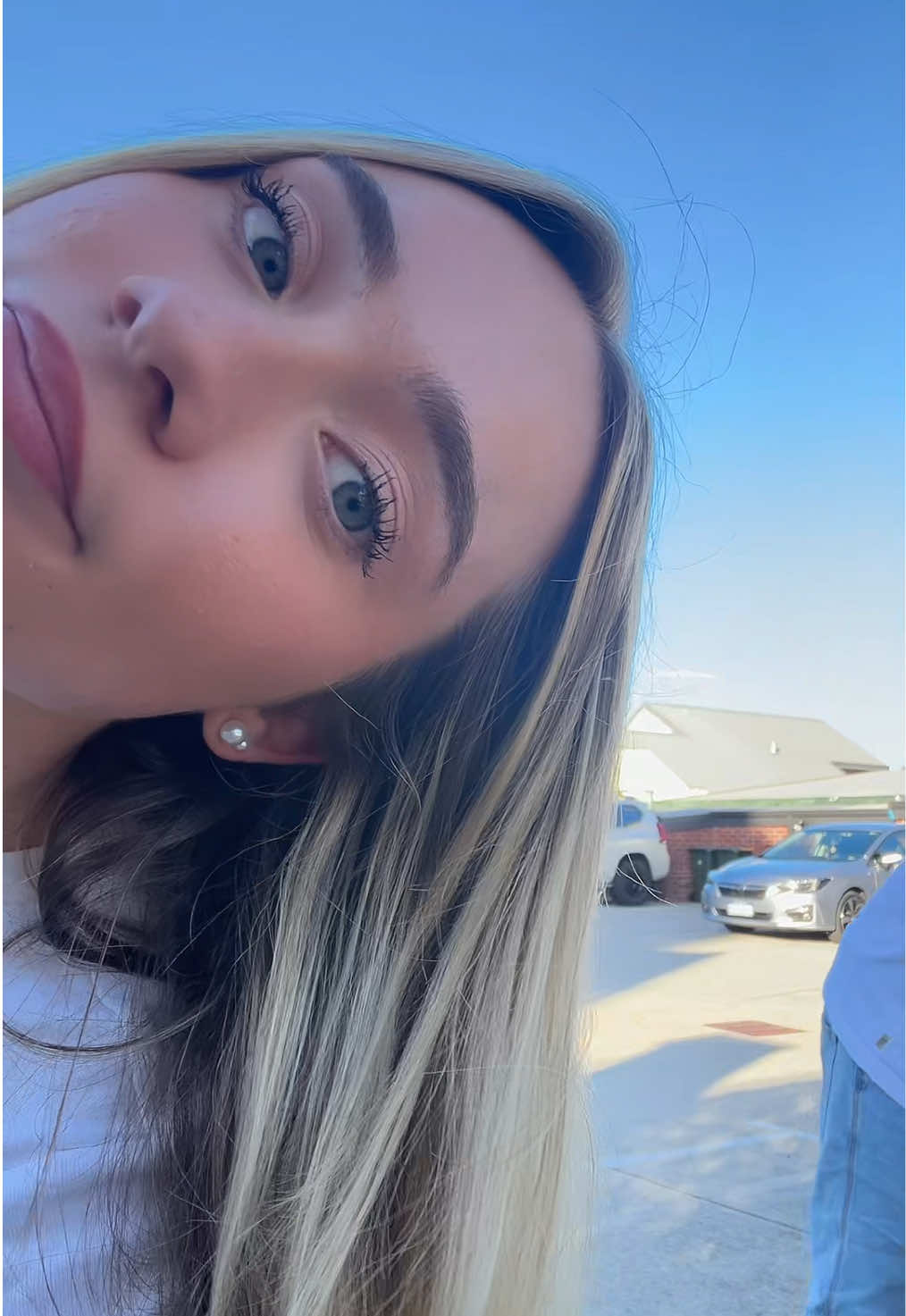 @guesswho