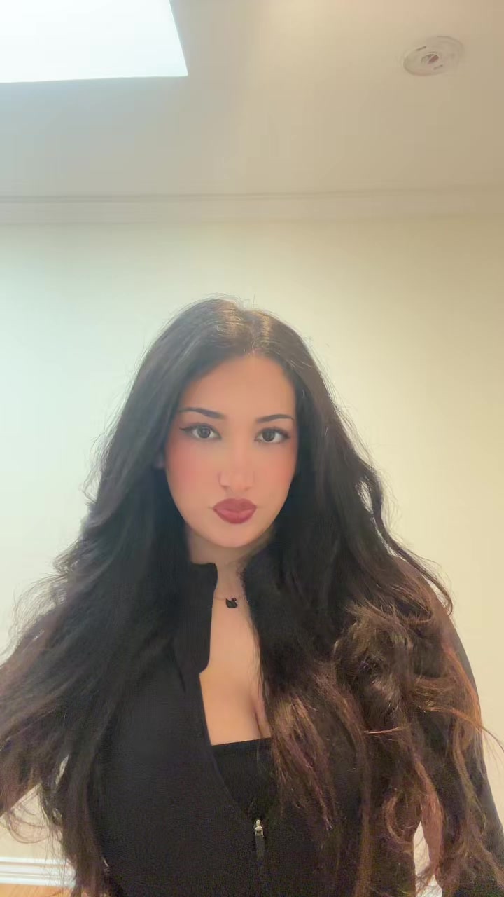 @Ashley🧿